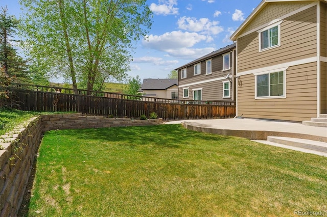view of yard with a patio