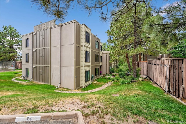 2525 S Dayton Way Unit 1608, Denver, CO 80231 - photo 2