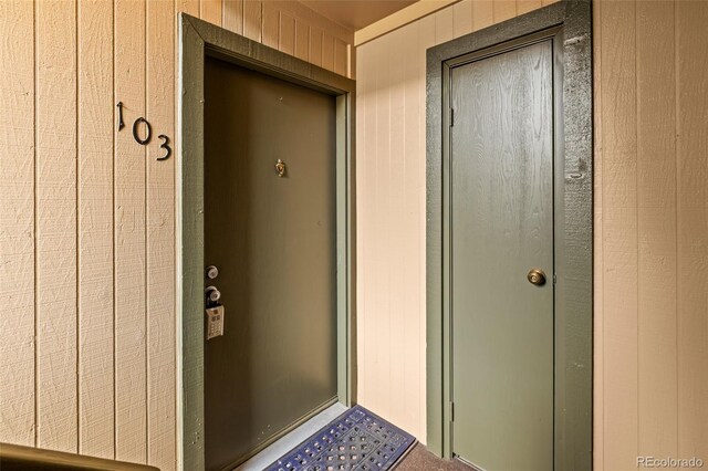 view of property entrance
