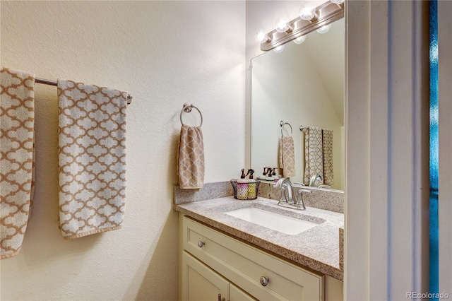 3572 S Kittredge St Unit B, Aurora, CO 80013 - bathroom featuring vanity