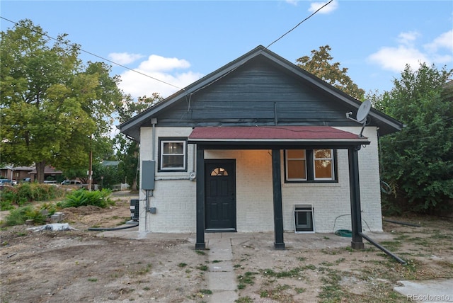 view of front of house