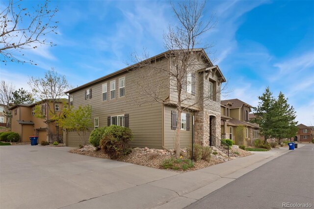 10618 Clearview Ln, Highlands Ranch, CO 80126 - view of side of home featuring a residential view