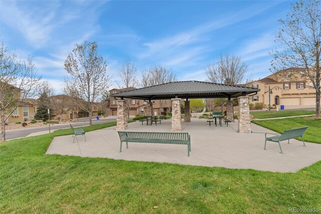 10618 Clearview Ln, Highlands Ranch, CO 80126 - view of property's community featuring a gazebo, a lawn, and a residential view