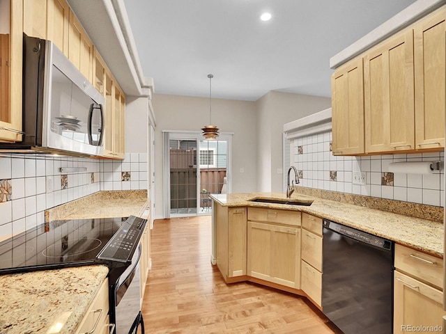 4501 S Tabor Ct, Morrison, CO 80465 - photo 5