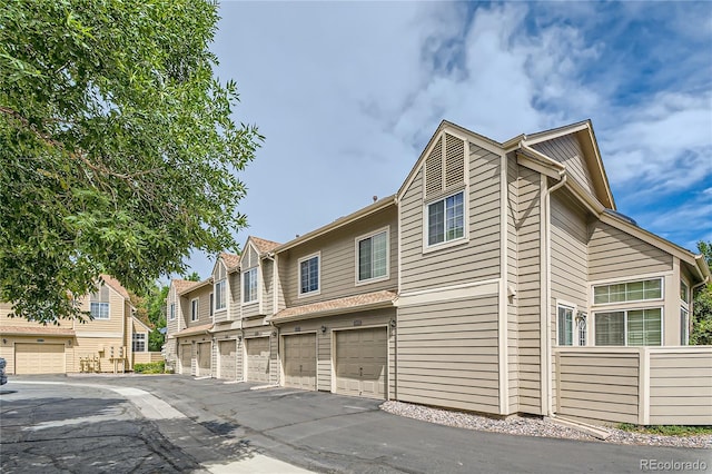 7370 E Florida Ave Unit 1020, Denver, CO 80231 - view of townhome / multi-family property
