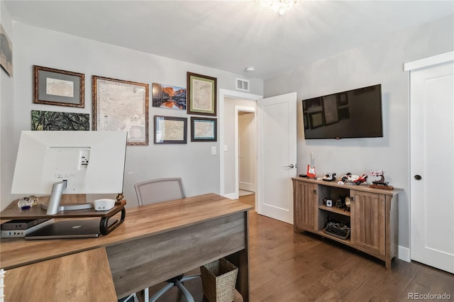 3040 S Dexter Way, Denver, CO 80222 - office space with wood finished floors and baseboards