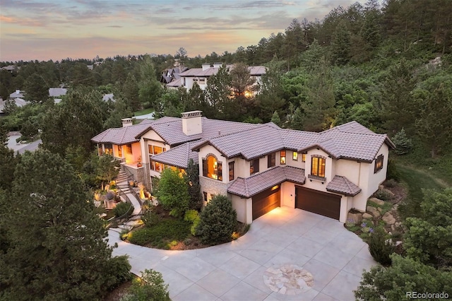 view of front of property featuring a garage