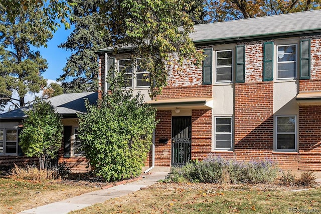 view of townhome / multi-family property