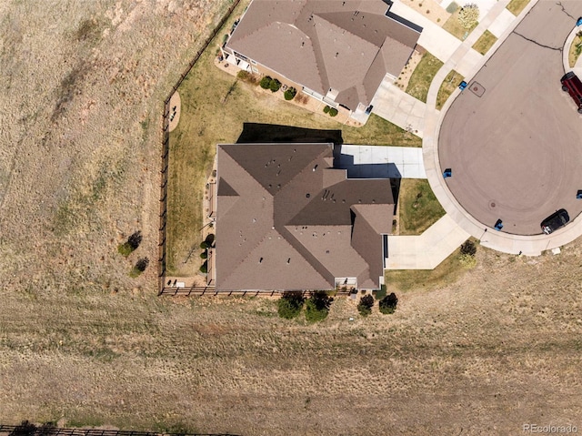 aerial view of property and surrounding area