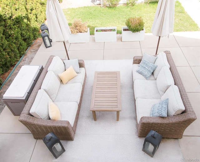 view of patio / terrace with outdoor lounge area