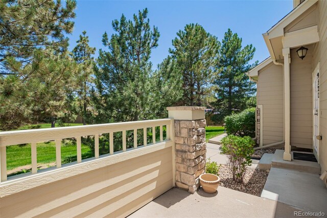 9522 Silver Spur Ln, Highlands Ranch, CO 80130 - photo 4