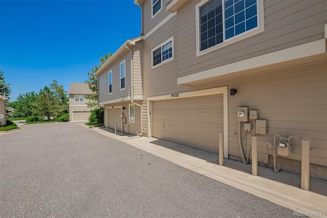 9522 Silver Spur Ln, Highlands Ranch, CO 80130 - photo 30