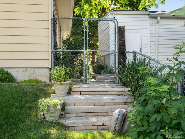 1827 S Fairfax St, Denver, CO 80222 - exterior view of a gate