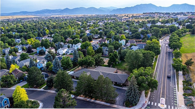 bird's eye view with a mountain view