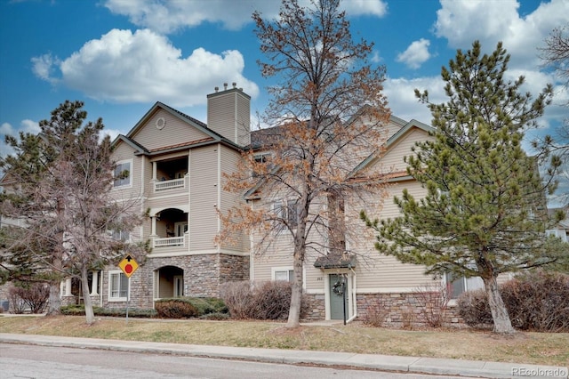 view of building exterior