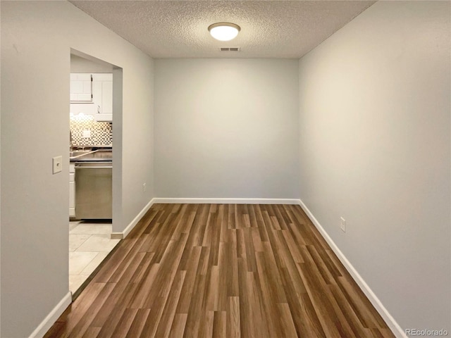 7995 E Mississippi Ave # F11, Denver, CO 80247 - photo 12