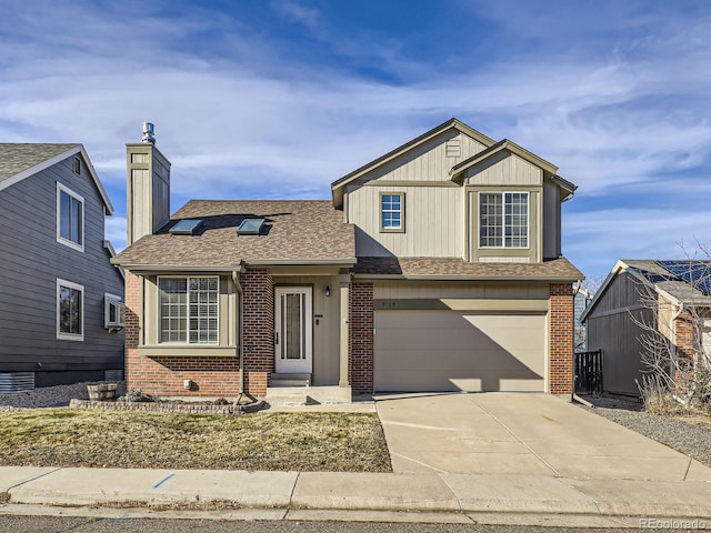 view of front of house featuring a garage