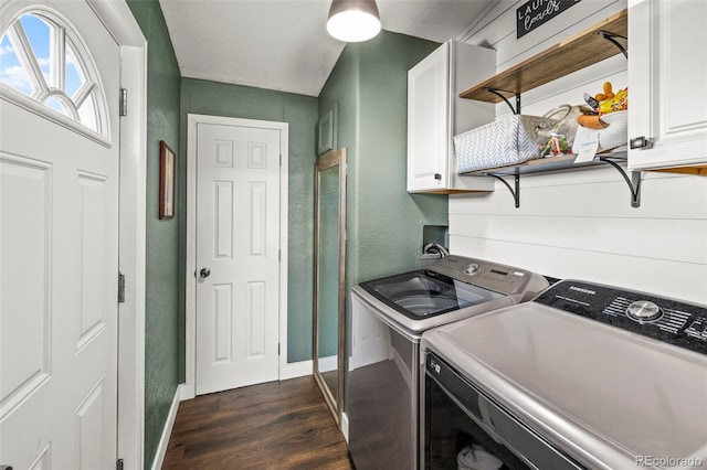 9765LAPINTURAPT La Pintura Pt, Fountain, CO 80817 - laundry area with cabinet space, independent washer and dryer, dark wood-style flooring, baseboards, and a textured wall