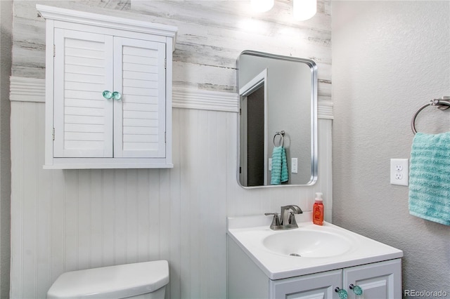 25046 E Bayaud Pl, Aurora, CO 80018 - bathroom with vanity and toilet