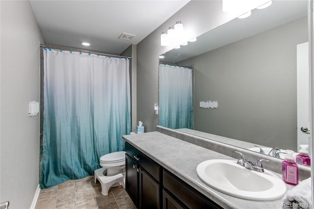 25046 E Bayaud Pl, Aurora, CO 80018 - bathroom with vanity, baseboards, toilet, and a shower with shower curtain
