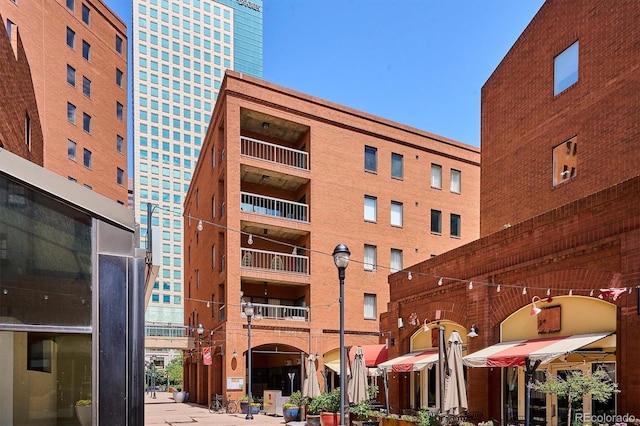 1512 Larimer St Unit 39, Denver, CO 80202 - view of apartment building / complex