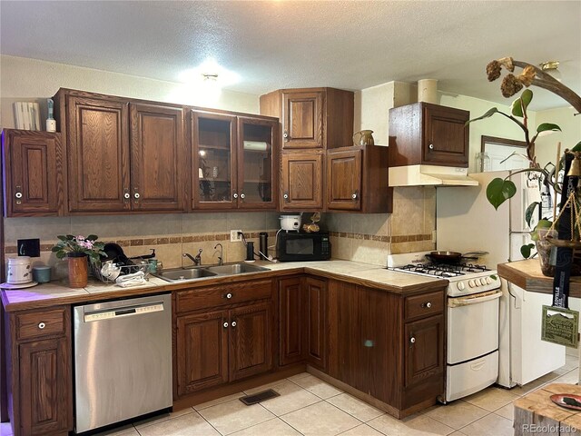 106 Brook Rd, Evergreen, CO 80439 - photo 3