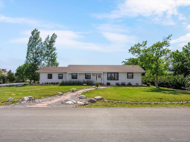 15229 Navajo St, Broomfield, CO 80023 - ranch-style home with a front yard