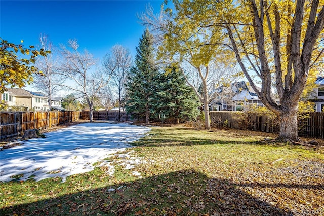 6454 S Nelson Way, Littleton, CO 80127 - view of yard featuring a residential view