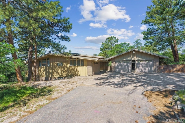 5073 N Lariat Dr, Castle Rock, CO 80108 - photo 2