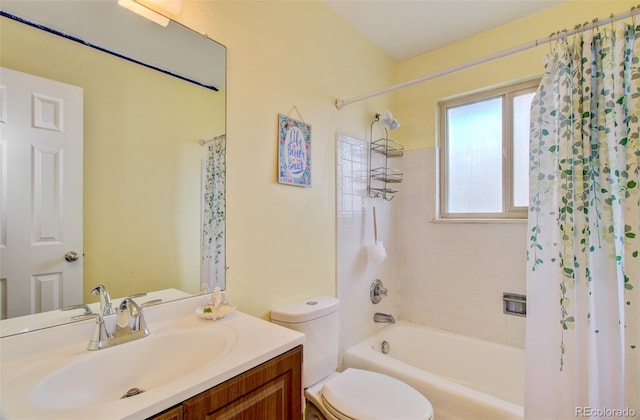 3006 Oro Blanco Dr, Colorado Springs, CO 80917 - bathroom with shower / bath combination with curtain, vanity, and toilet