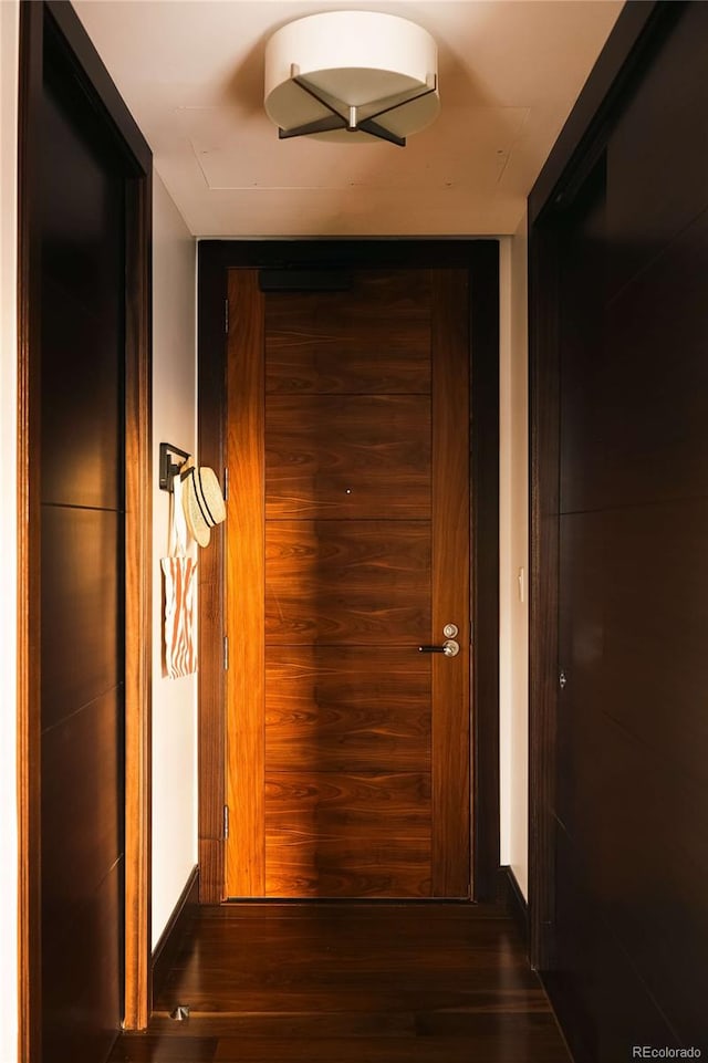 1133 14th St Unit 2110, Denver, CO 80202 - hallway with wood finished floors
