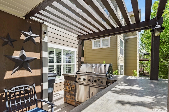7243 S Kellerman Way, Aurora, CO 80016 - view of patio with area for grilling, a pergola, and grilling area