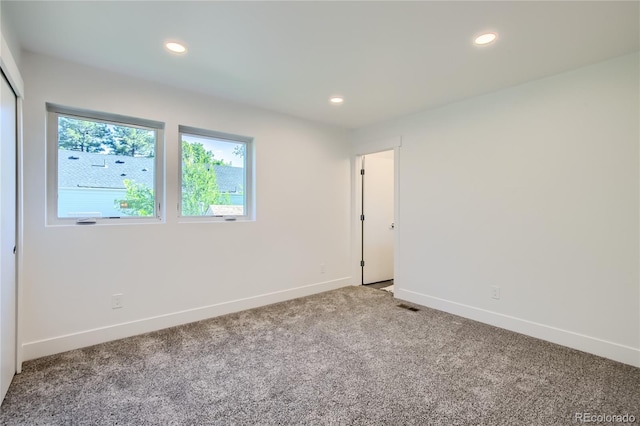 empty room with carpet