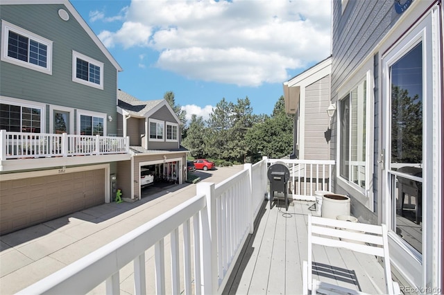 588 Beauprez Ave, Lafayette, CO 80026 - wooden terrace featuring a garage