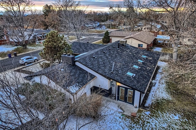 view of aerial view at dusk