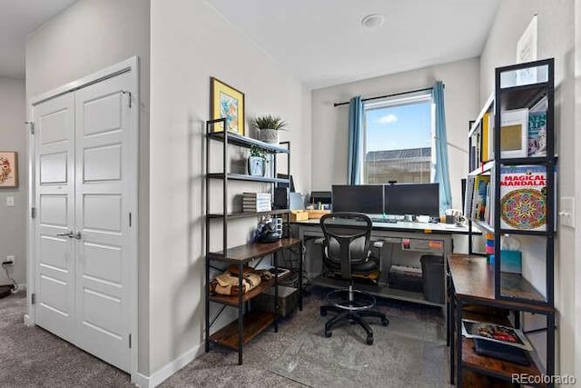 office area with carpet flooring