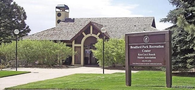 8101 S San Juan Range Rd, Littleton, CO 80127 - view of property's community featuring a yard