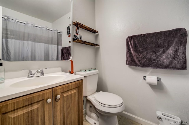 full bath with a shower with shower curtain, toilet, vanity, tile patterned flooring, and baseboards