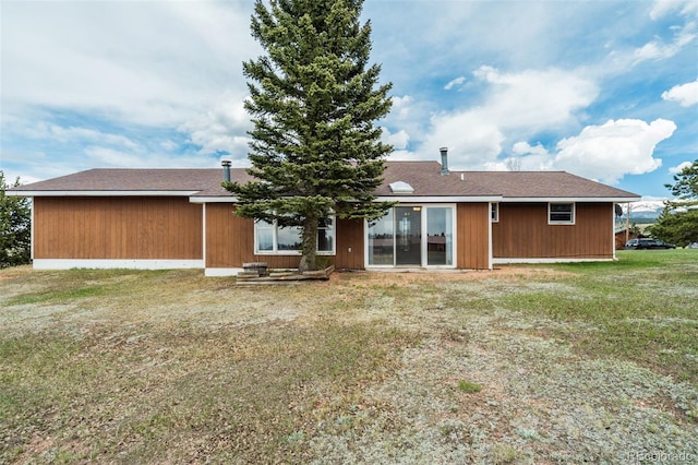 65 Yeoman Ln, Divide, CO 80814 - rear view of property featuring a lawn