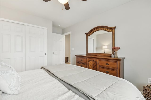 bedroom featuring a closet and ceiling fan