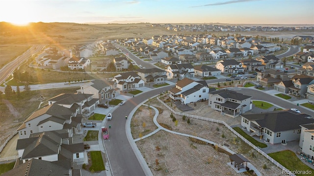 view of aerial view at dusk