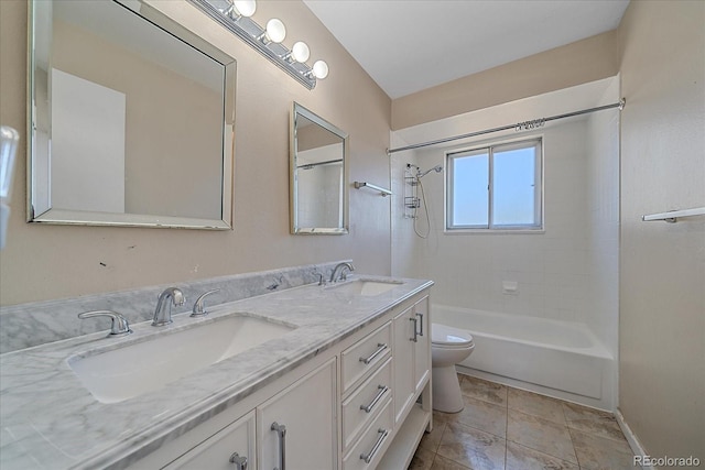 1923 S Newark Way, Aurora, CO 80014 - full bath with double vanity and shower / washtub combination