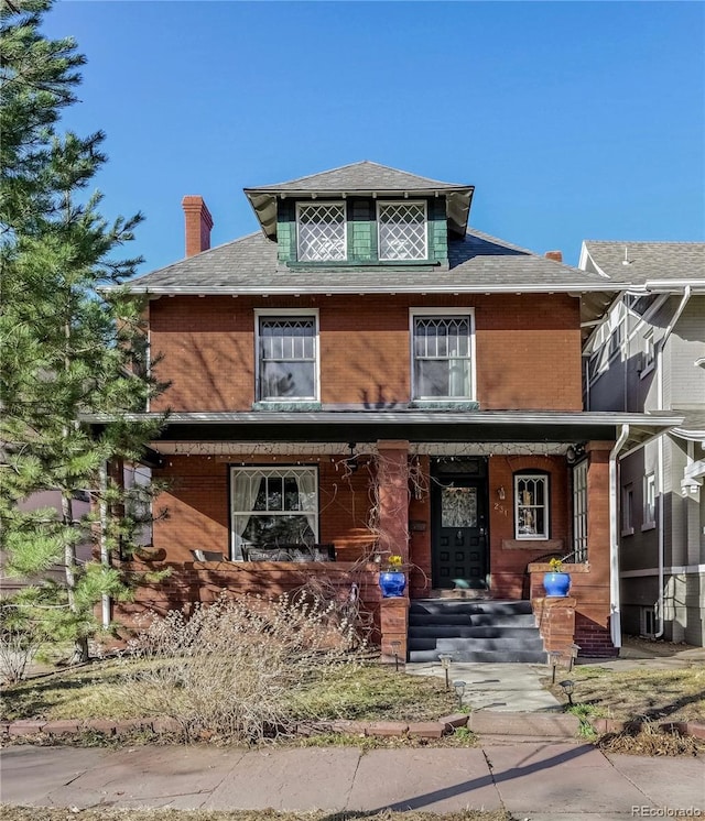 view of front of house featuring covered porch