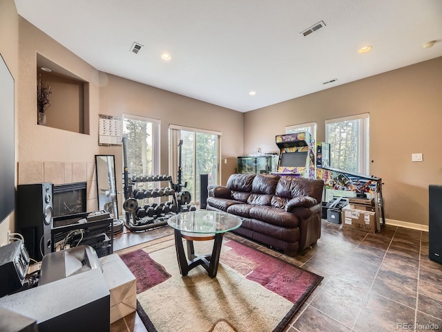 11526 Green Cir, Conifer, CO 80433 - living room featuring recessed lighting and a fireplace