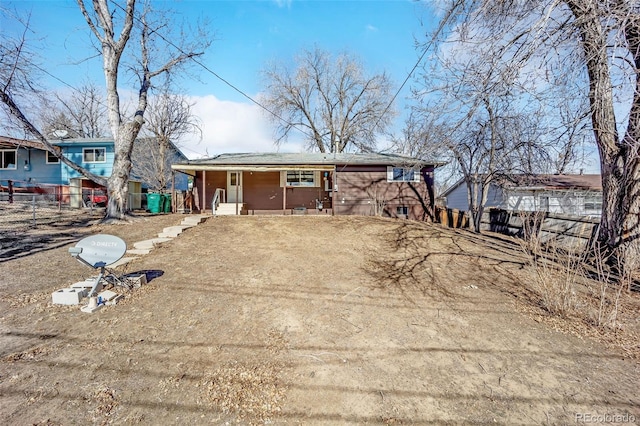 view of front of property