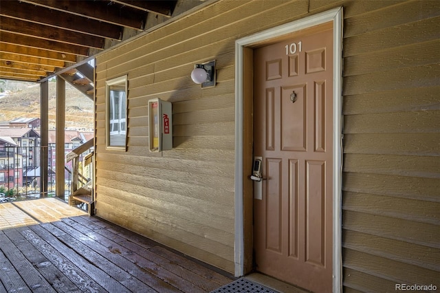 view of entrance to property