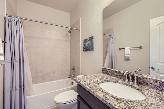 853 Jenny Ln, Berthoud, CO 80513 - full bathroom featuring toilet, vanity, shower / bath combination with curtain, and a textured wall