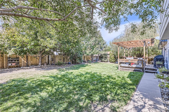 view of yard with a pergola