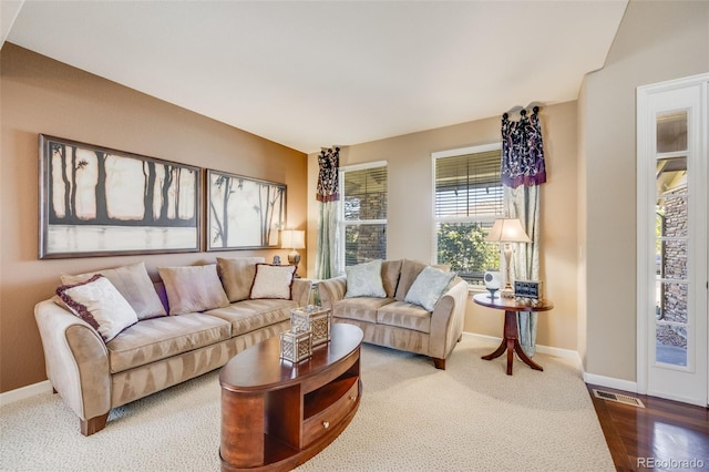 26764 E Canyon Ave, Aurora, CO 80016 - living room with baseboards