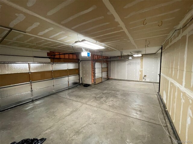 21064 E Crestline Cir, Centennial, CO 80015 - view of garage
